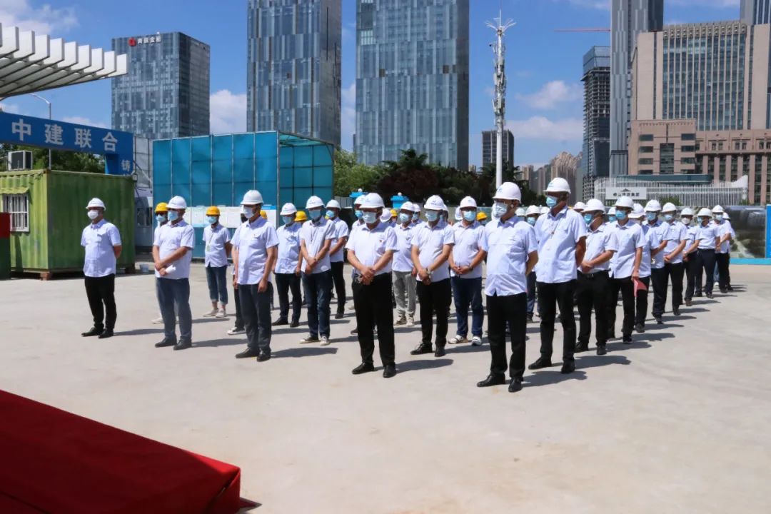 遵守安全生產(chǎn)法，當(dāng)好第一責(zé)任人！中建聯(lián)合2022年“安全生產(chǎn)月”正式啟動(dòng)(圖2)